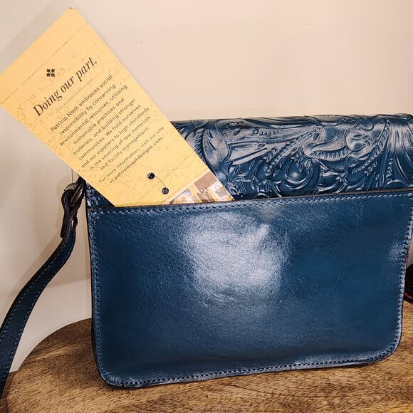 NWT-llina Flap Crossbody Bag in Coral Blue-Patricia Nash - Picture 9 of 16